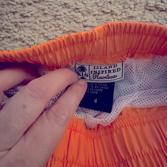 Resort wear swim trunks size 4 - Picture 4 of 4